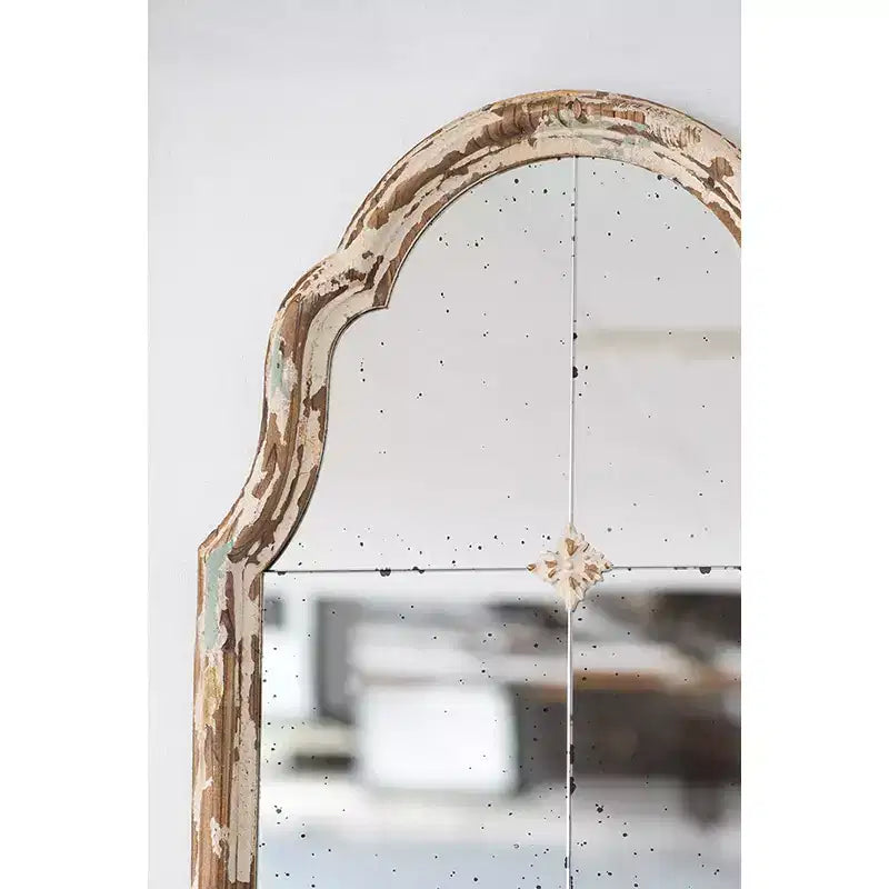 Specchio da parete ad arco 22 x 48 pollici con motivo a griglia, finitura crema e oro