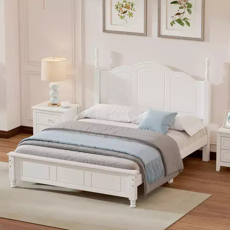 Struttura Letto a Piattaforma in Legno con Testiera Curva e Supporto a Doghe